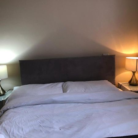Entire Flat Very Comfortable 1 Bedroom London Londres Exterior foto