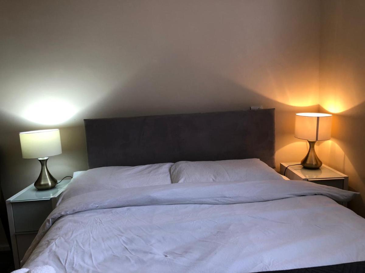 Entire Flat Very Comfortable 1 Bedroom London Londres Exterior foto
