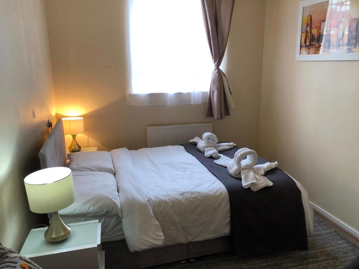 Entire Flat Very Comfortable 1 Bedroom London Londres Exterior foto